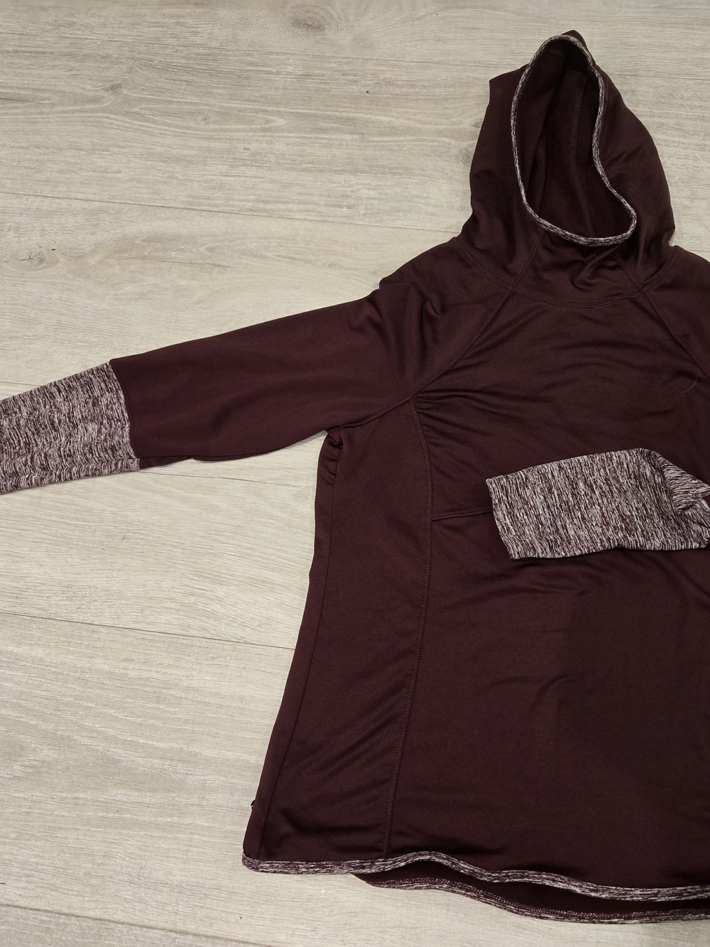 Men's Maroon Hooded Sweater with Contrast Cuffs